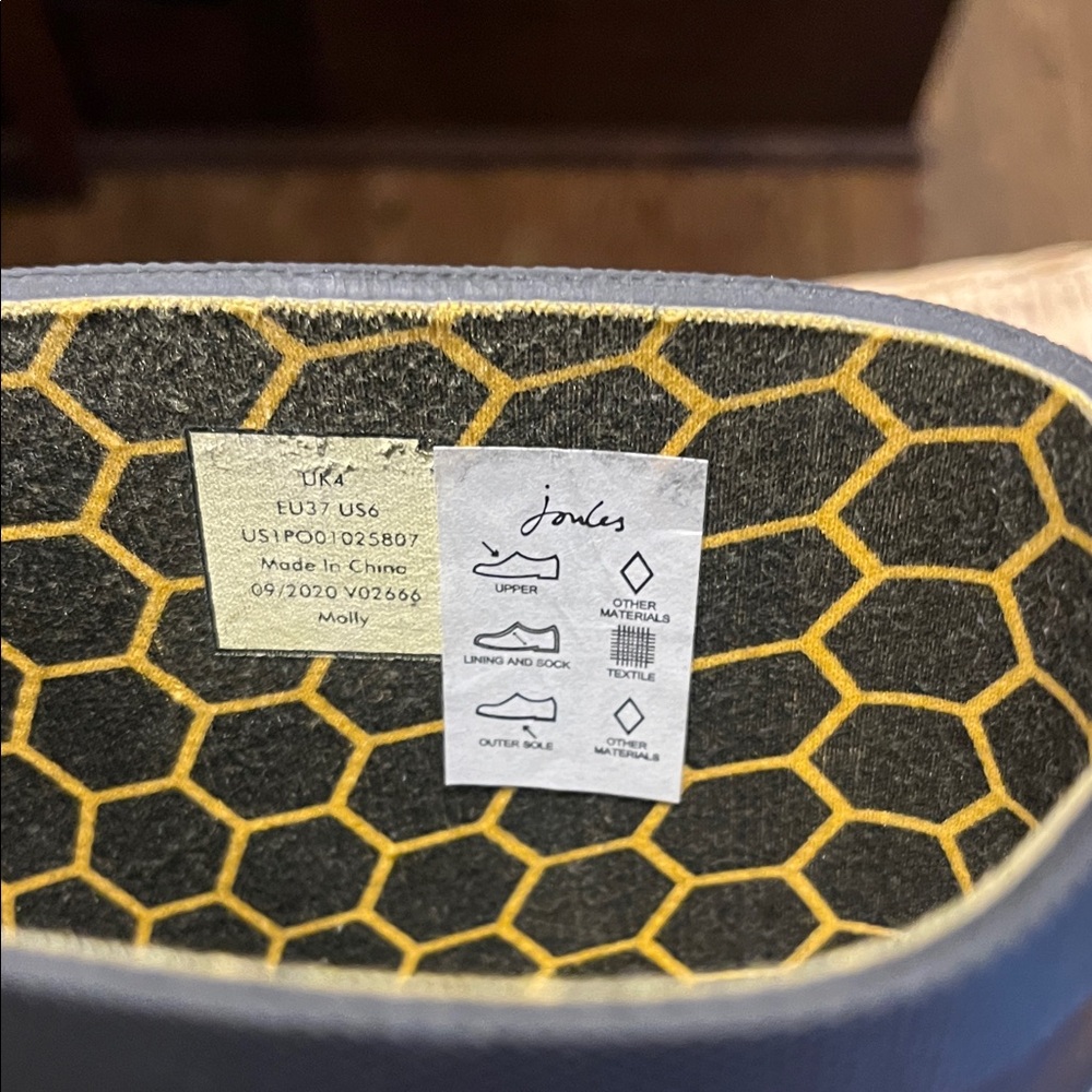 Joules Black Bee Patterned Rain Boots - Picture 4 of 4